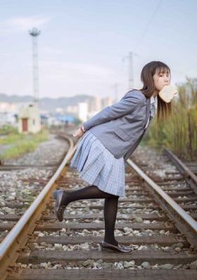 破产姐妹第一季在线观看完整版_蓝光手机在线看