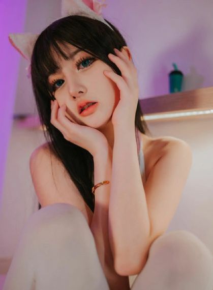 在丈面前被耍了无删减版_国产剧在线播放